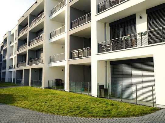 Schicke moderne 1 -Zimmer Wohnung mit Terrasse