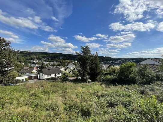 Baugrundstück in idyllischer Waldrandlage & Weitblick - sofort bebaubar