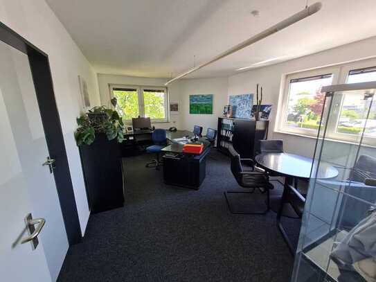 Im Nobel Business Center / 21,42 m² Büro ab August 2025