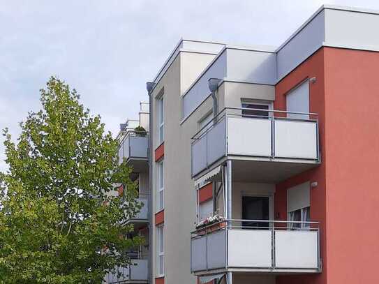 Gepflegte 2-Zimmer Seniorenwohnung in Laatzen mit Aufzug und Balkon
