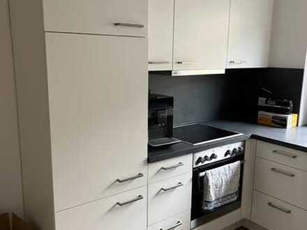 Helle 3 Zimmer Wohnung mit Balkon A01