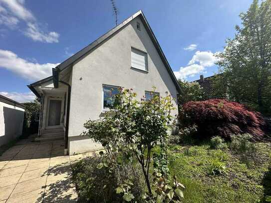 Günstiges und großes 5-Zimmer-Haus mit Einbauküche in Heilbronn