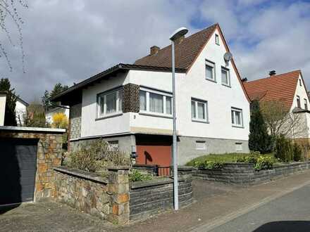 35444 Biebertal-Fellingshausen

Familienwohnhaus mit Garten und Garage in toller Lage mit Dünsberg