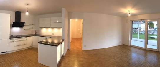 Neuwertige exklusive 2-Zimmer-Erdgeschosswohnung mit großer Terrasse in Bonn / Pützchen