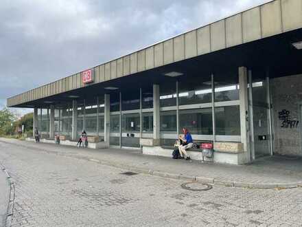 Gewerbefläche im Bahnhofsgebäude Waghäusel zu vermieten
