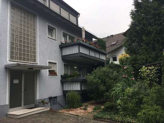 Gepflegtes 1-Zimmer-Appartement mit neuer Einbauküche in Mühlheim am Main (Dietesheim)