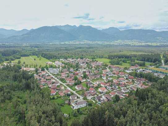 Idyllisches Waldgrundstück in beliebter Wohnlage