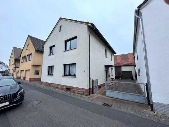 *HTR* Großes freistehendes Einfamilienwohnhaus, mit viel Platz zum Entfalten! -Provisionsfrei-