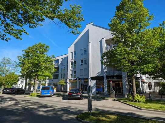 Charmante 3 ZKB-Wohnung mit Sonnen-Loggia und TG-Stellplatz in Augsburg-Universitätsviertel