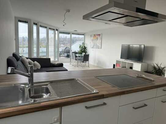 Originelle Maisonette mit sonniger Terrasse und Panoramablick