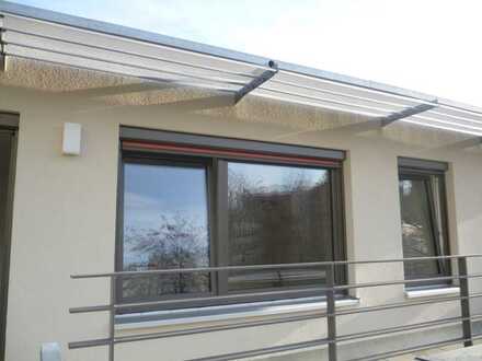 +Lichtdurchflutetes Appartement +Klimaanlage incl. WLAN+ Dachterrasse - auch für 2 Personen