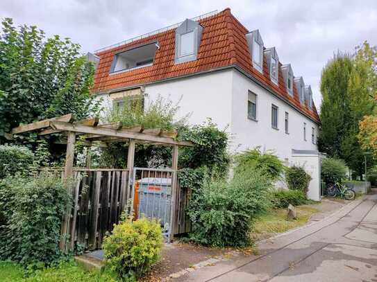 Exklusive 2-Zimmer-Terrassenwohnung mit eigenem Garten und Einbauküche