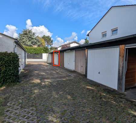 Garage in Elsdorf (Bergheim) zu vermieten / kleines Auto, Motorrad oder Stellplatz