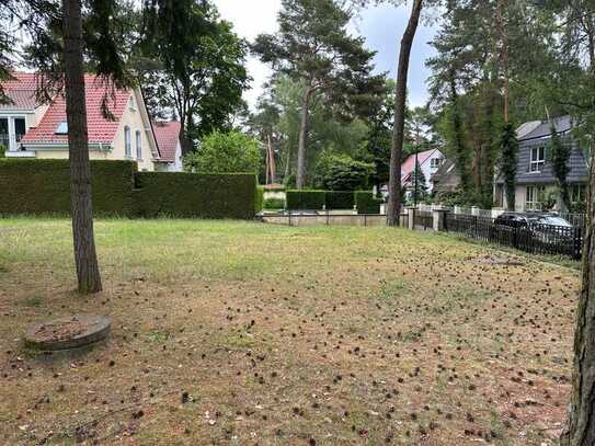 Sonniges Grundstück für Stadtvilla am Bannwald in Kleinmachnow