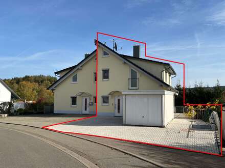 Doppelhaushälfte in sonnenverwöhnter Lage!