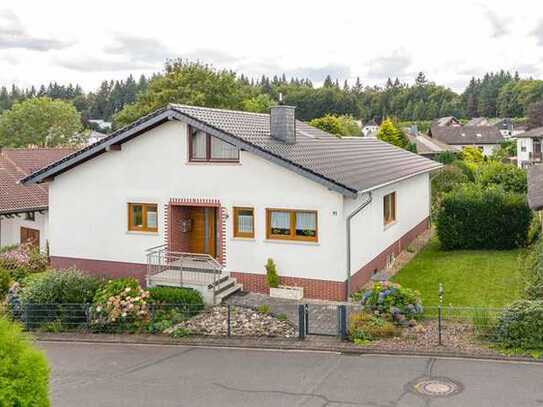 Einfamilienhaus mit Einliegerwohnung