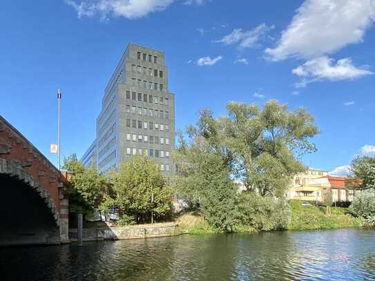 Büros auf der Spreeinsel in Berlin