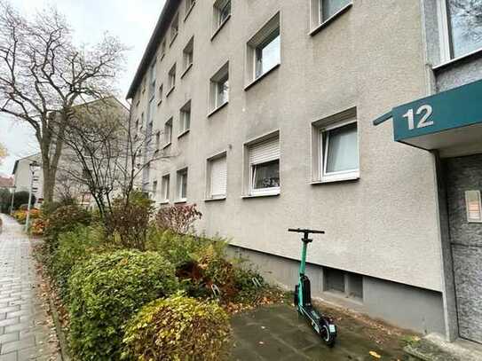 Modernisierte 3,5- Raum ETW mit Balkon in Düsseldorf-Holthausen zur Kapitalanlage! KAUPREIS GESENKT!