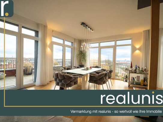 Stilvoller Rückzugsort für höchste Ansprüche – Penthouse-Luxus über den Dächern der Stadt - realunis