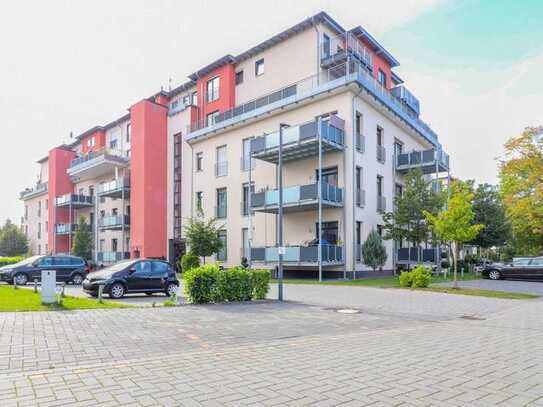 Wunderschöne 3-Zi.-Erdgeschosswohnung auf 125 m² mit Balkon und Garage!