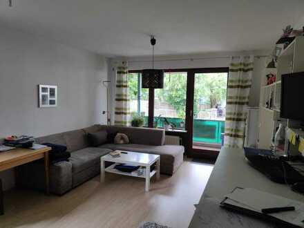 Geschmackvolle Wohnung mit zwei Zimmern sowie Balkon und Einbauküche in Göttingen