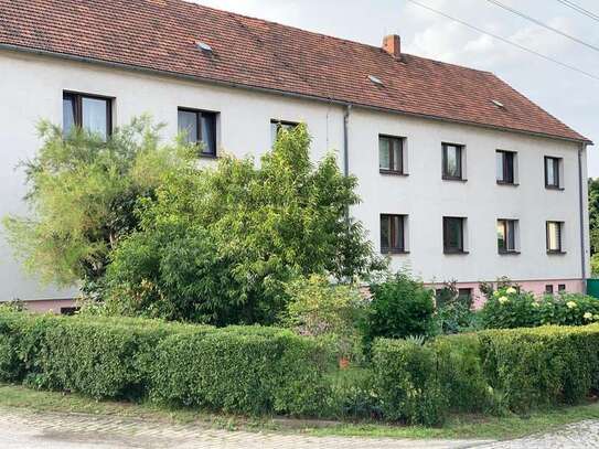 Kleine 3 Zimmer Erdgeschoss-Wohnung in grüner Lage!