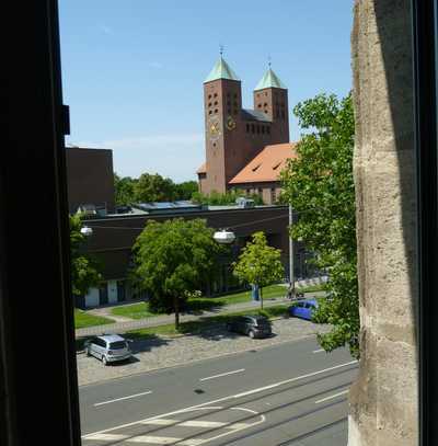 Neu sanierte 2 Zi.-Altbauwohnung in der Südstadt Nähe EWF und BAMF