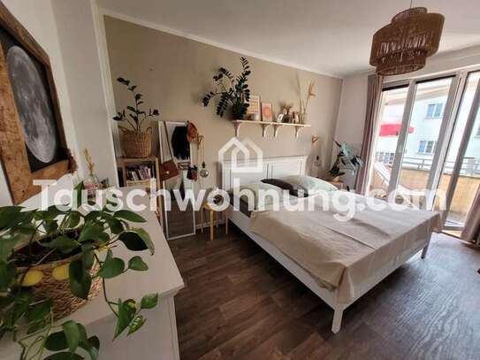 Tauschwohnung: 48m² WBS-Wohnung m. Balkon / Suche größere Wohnung m. Balkon