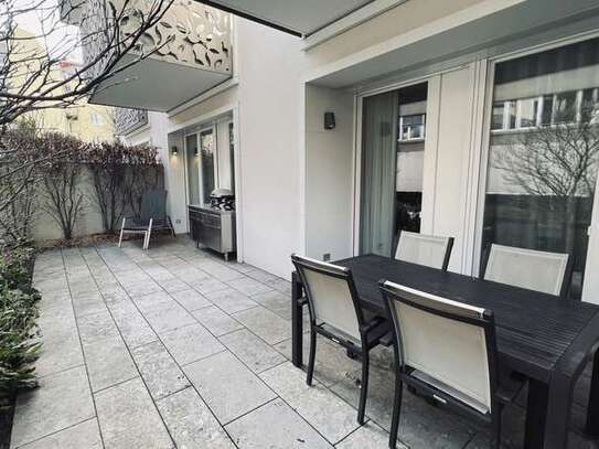 Terrassenwohnung trifft Luxus - elegante 2 Zimmer Wohnung in bester Lage