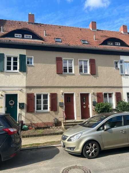 Provisionsfrei* Wir haben mehrere Reihenhäuser in der Waldsiedlung Hakenfelde, modernisiert, einzieh