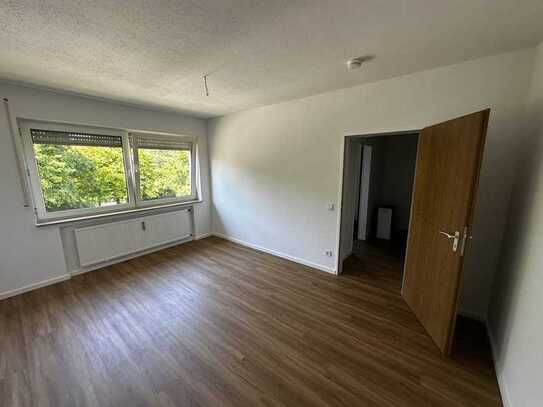 Modernisierte 2-Zimmer-Wohnung in Leverkusen-Quettingen