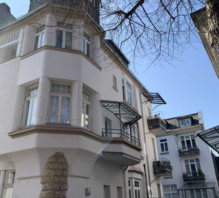 Süße, kleine 1 ZKB Altbau-Wohnung