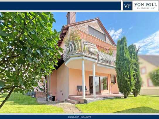 Lichtdurchflutete Erdgeschosswohnung mit Terrasse und zauberhaftem Garten