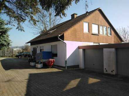 2 Häuser mit 6 Wohnungen 12 km von Limburg