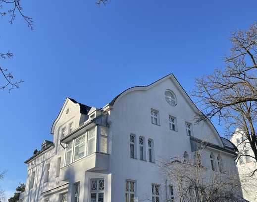 Geschmackvolle 2-Raum-Wohnung mit geh. Innenausstattung in Berlin Grunewald