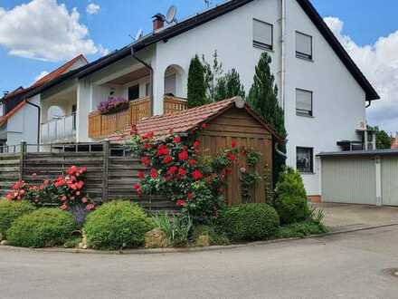 wer zuerst kommt wohnt zuerst - wertiges Doppelhaus in guter Lage in Bondorf!