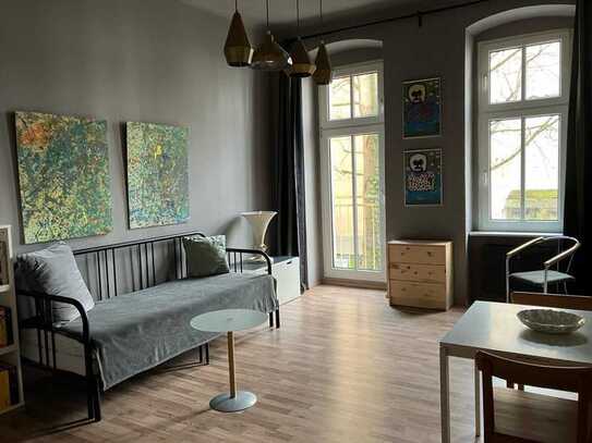 Stilvolle, modernisierte 1,5-Zimmer-Wohnung in Berlin