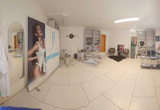 *** Attraktives Studio-Zimmer im Beauty-Salon ***