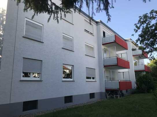 Schöne modernisierte 2-Zimmer-Wohnung in ruhiger Wohnlage von Hattersheim 1