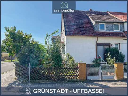 Doppelhaushälfte mit Garten & Garage in schöner Lage von Grünstadt!