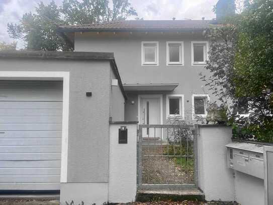 Einfamilienhaus mit großen Garten in München Gräfelfing