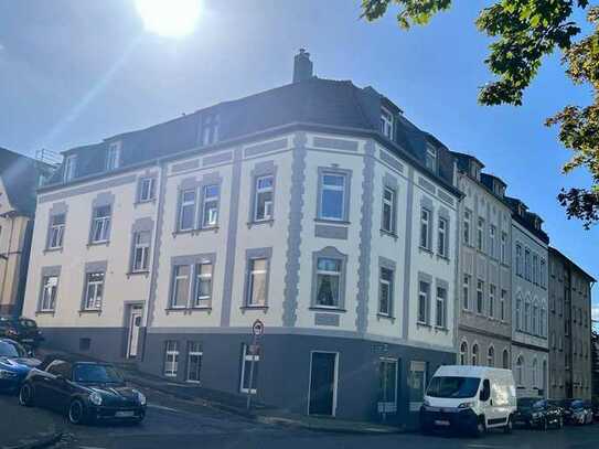 Charmante 3-Zimmer Altbauwohnung in Solingen-Mitte