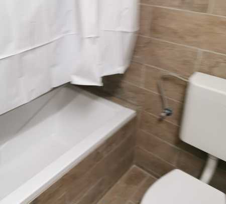 3000 € - 230 m² - 11.0 Zi.
