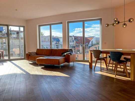 Stilvolles Apartment – Nähe Scheunenviertel und Hackeschem Markt – optional TG-Stellplatz und Möblie