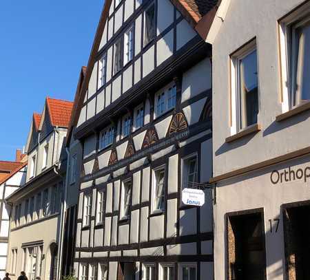 Schöne Single-Wohnung mit Balkon in bester Innenstadtlage von Hameln