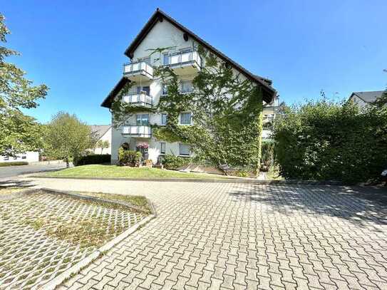 Schöne, helle 2 Zimmer-Wohnung mit Südbalkon in ruhiger Wohnlage