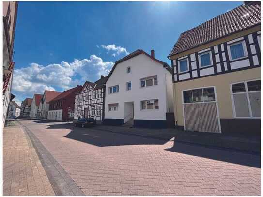 Neubau-Feeling in Nieheim! Ihr Eigenheim wartet auf Sie!