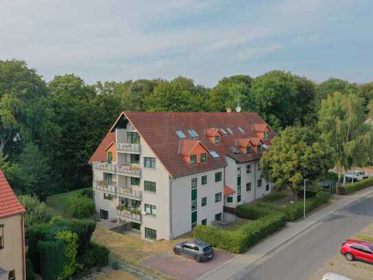 Schöne und helle 2-Zimmer Wohnung mit Balkon und Vollbad