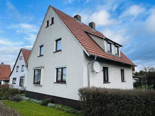 Ein- bis Zweifamilienhaus in schöner Wohnlage auf dem Burgberg von Grebenstein