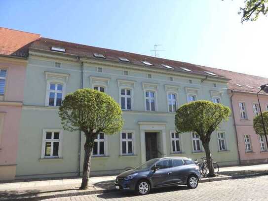 Ruhige 3-Zimmer-Wohnung mit Balkon in der Neuruppiner Innenstadt